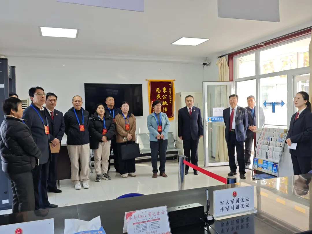 ������ ������ ǿ��ְ�������˴�ί���Ӳ���Ժ���ϼල����